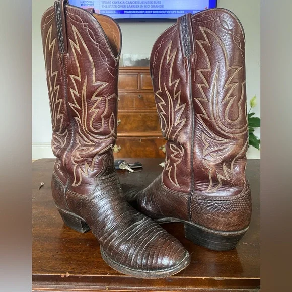 Lucchese | Shoes | Vintage Lucchese Cowboy Boots Pre986  display picture 1